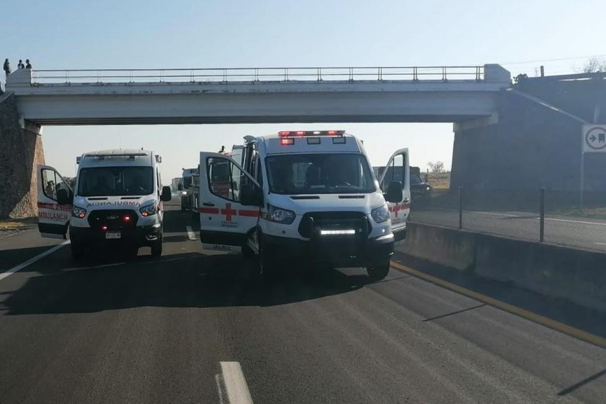 Todavía con vida fue trasladado a un hospital en donde más tarde falleció