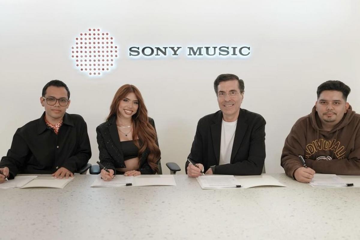 Sony Music firma a Yeri Mua para la grabación de su primer disco
