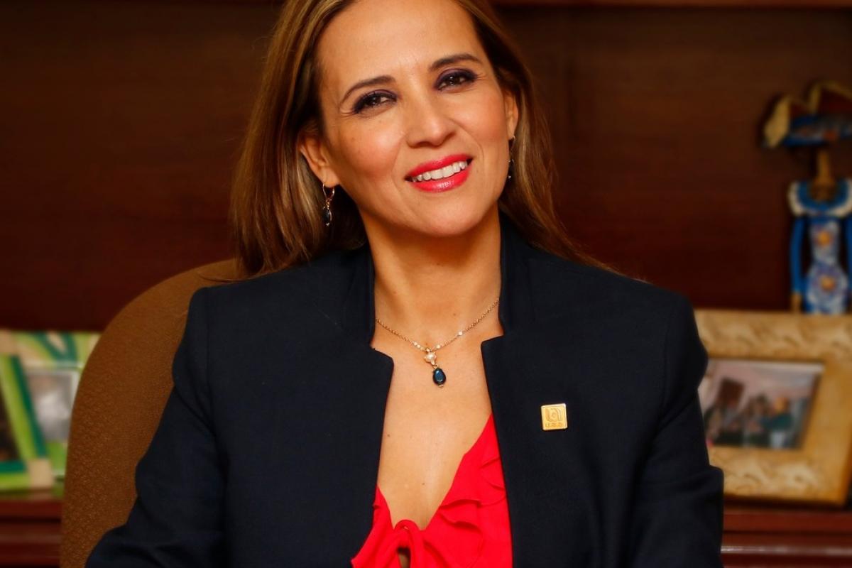 Yesenia Pinzón se proyecta como la primera mujer rectora de la UAA