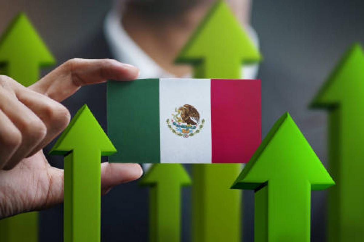 Economía mexicana podría alcanzar el 4% de crecimiento en los próximos 15 años, estiman sector público y privado