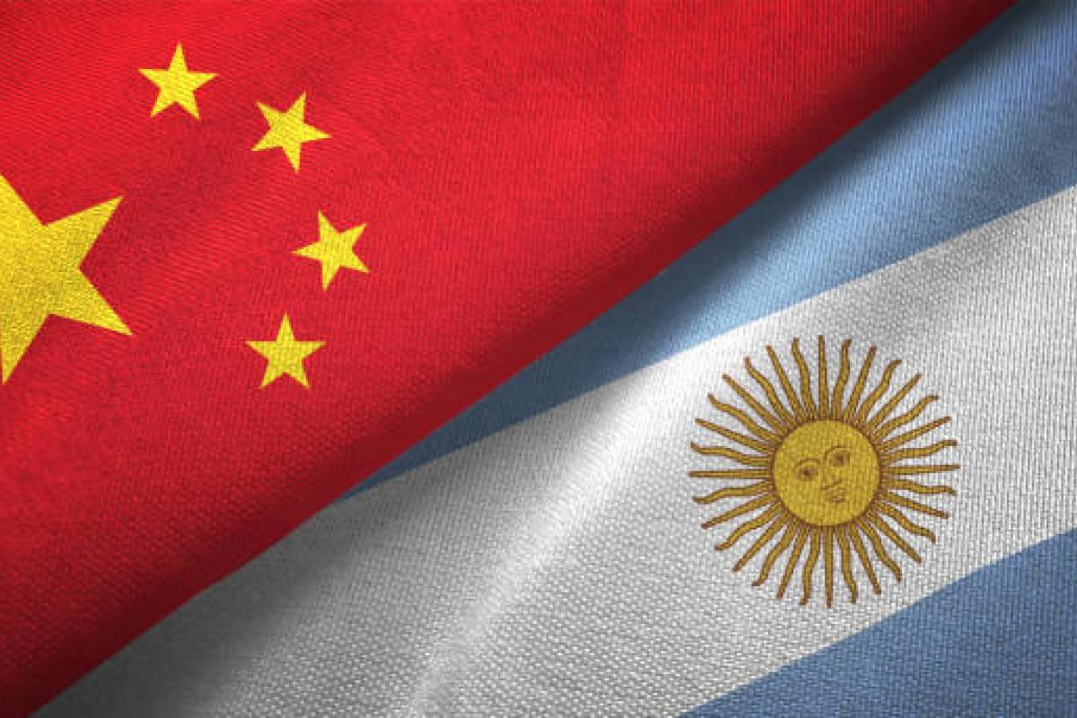 China advierte a Argentina sobre consecuencias de cortar lazos con Brasil y China