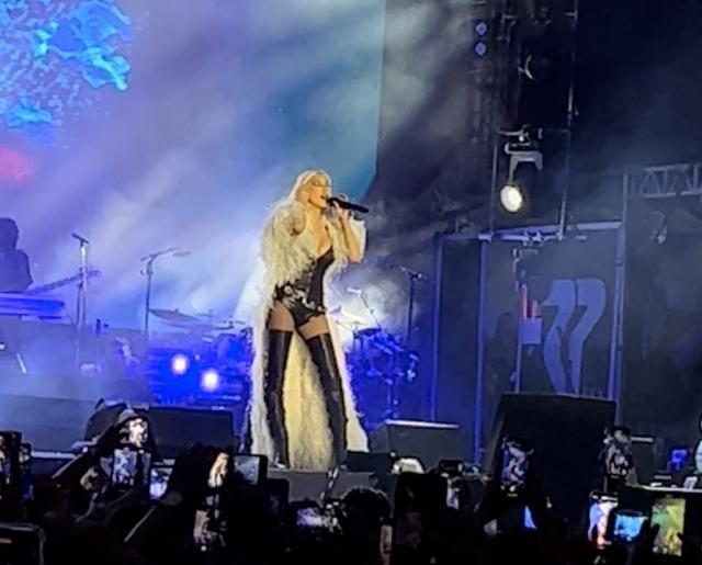 Terminó la espera! Christina Aguilera se presentó en la Feria de San Marcos