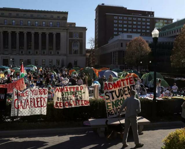 Las manifestaciones iniciaron en una Universidad de Columbia, la semana pasada.